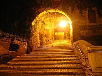 Tourist House 2* Roma