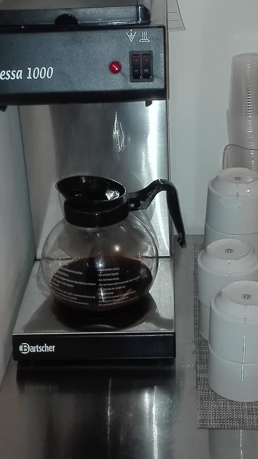 Tourist House Acomodação com café da manhã  2*